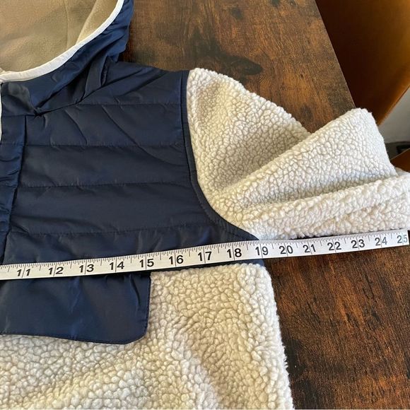 London Fog Dark Blue & Cream Color-Block Puffer-Panel Sherpa Hooded Pullover - Picture 12 of 14